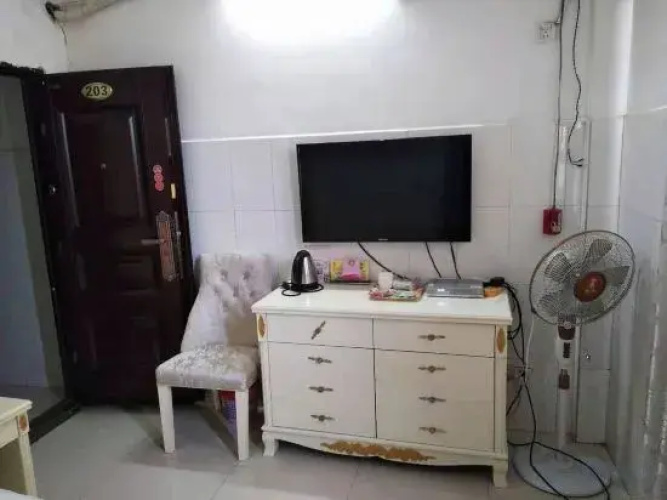 Grammy Hotel (Guigang Hospital Of Traditional Chinese Medicine Vocational Education Center Branch) - Guigang