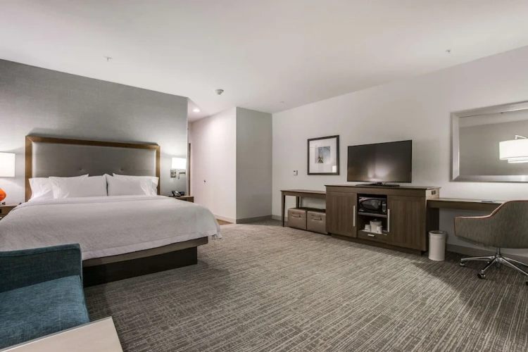 NONSMOKING Double ACCESSIBLE room