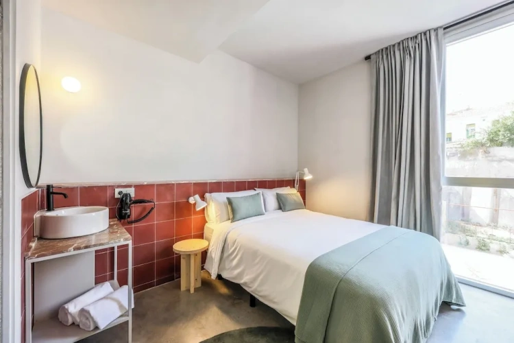 Standard Double room with pool view