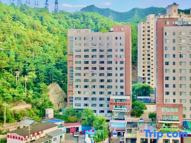 Chengde Aidu Self-service B&B