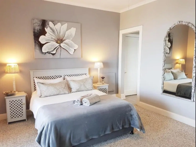 2 Bedrooms Apartment with balcony and with view