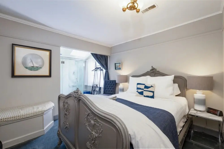 Nantucket Whale Inn
