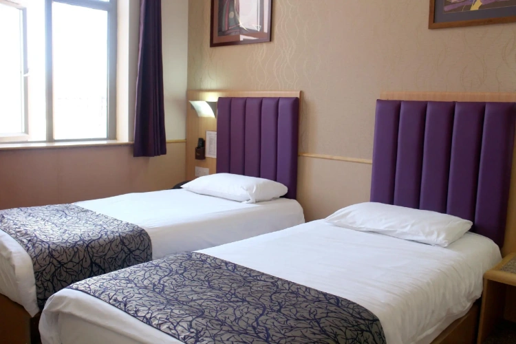 Premier Twin room