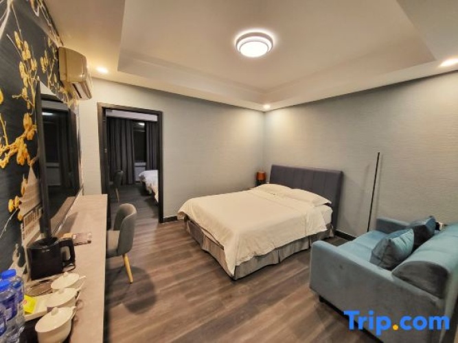 Triple Suite