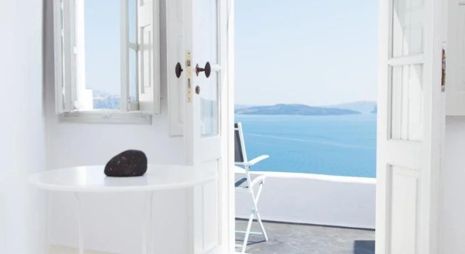 Nostos Apartments