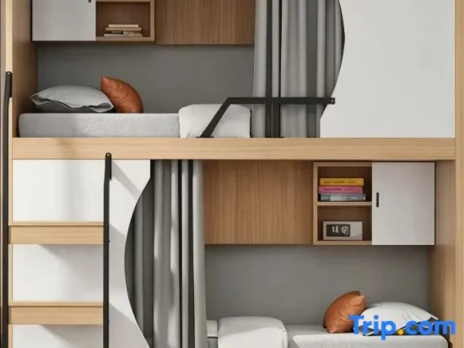 Bed in Dorm (female dorm)
