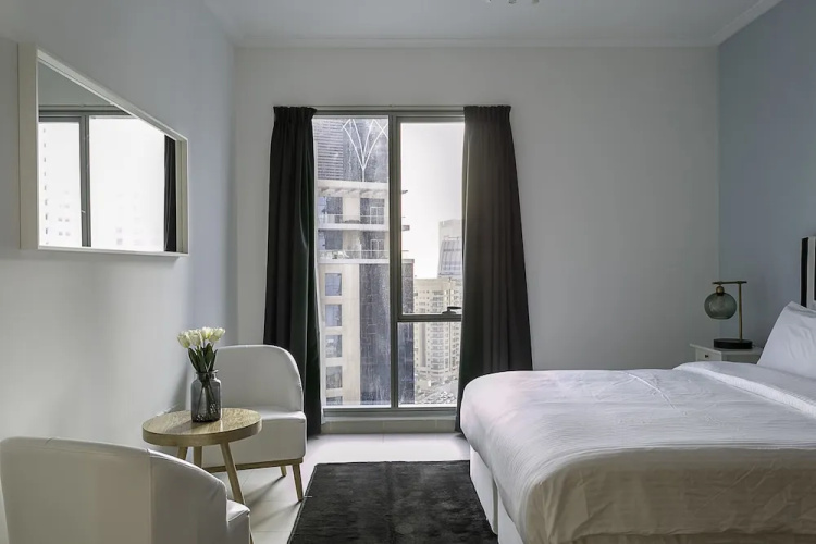 One Perfect Stay - Aurora Tower