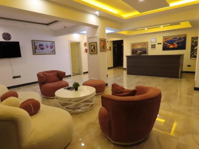 Kadeer Hotel