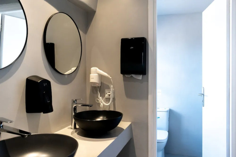 Central Oia Hostel