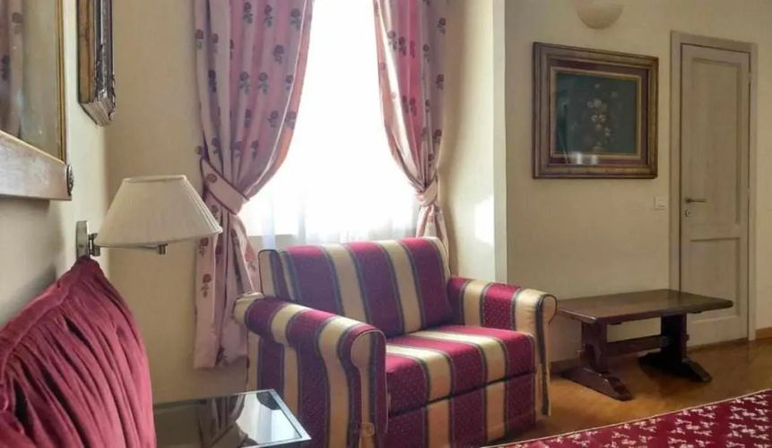 Tornabuoni La Petite Suite