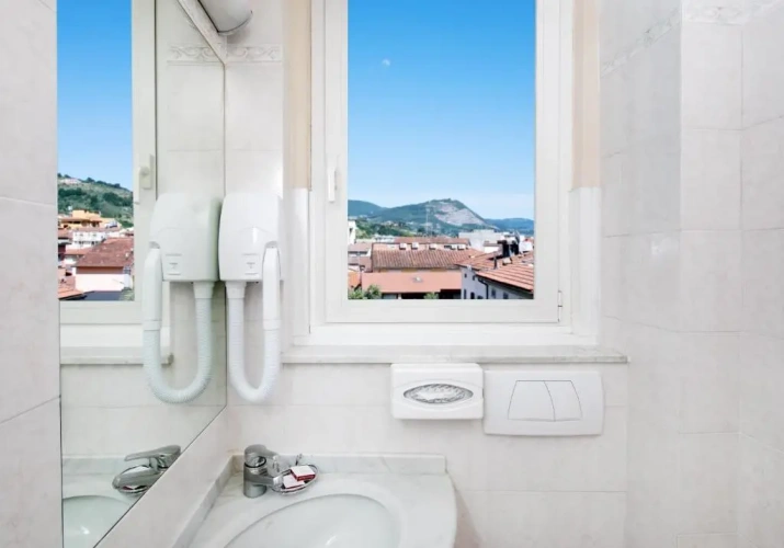 Classic Triple room