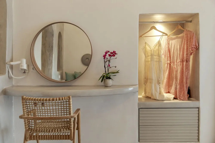 Kaleidoscope Imerovigli Suites