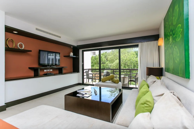 Aldea Thai 1134 2 Bedrooms by RedAwning