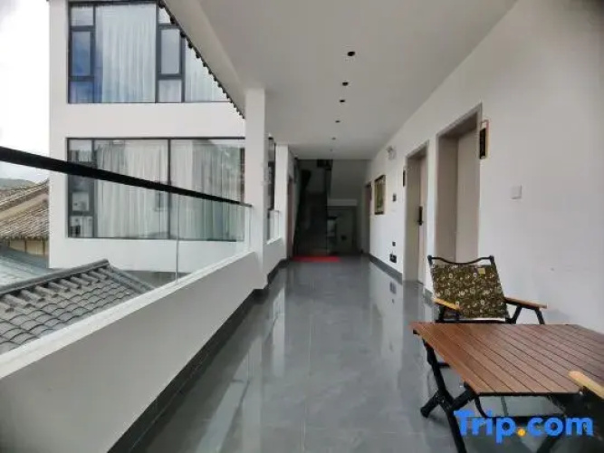 Dali Double Corridor Canger Cloud Hostel