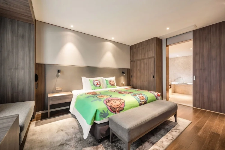 1 Bedroom Suite