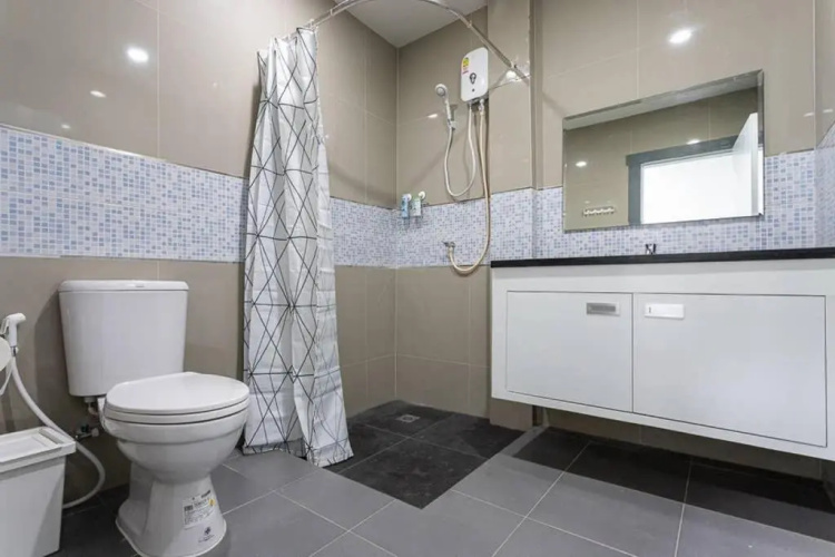P2 Silom Large 2beds full kitchen WIFI 4-6pax