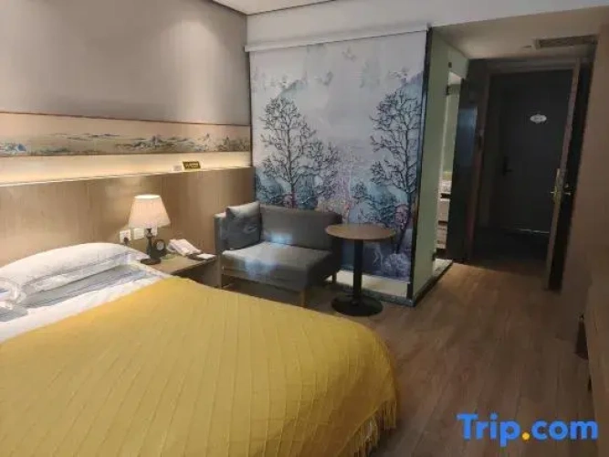 Standard Double room with courtyard view