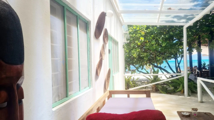 Garden Beach Bungalows