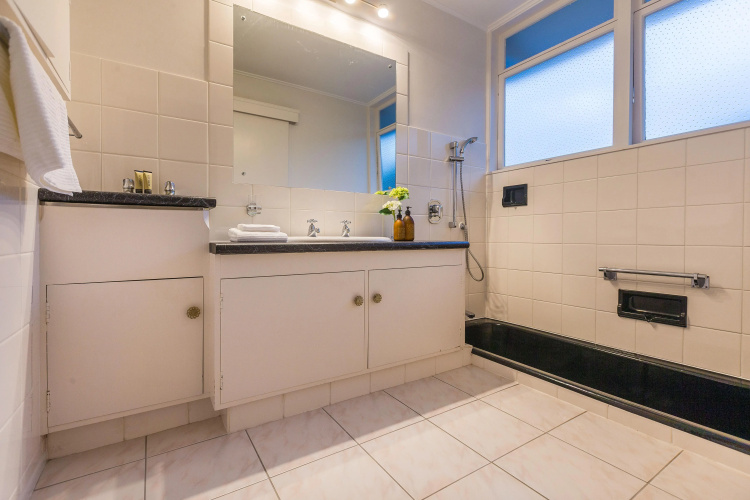 Luxury & Spacious with Ocean View
