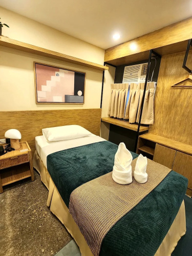 Prince Express Inn