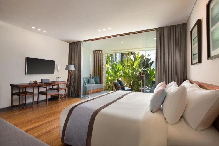 Superior room