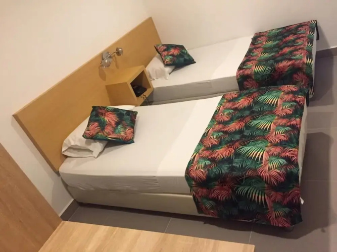 Hotel Cayena Inn