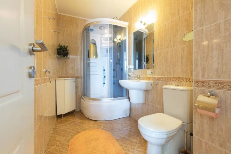 Two Bedroom Apartment with Large Balcony