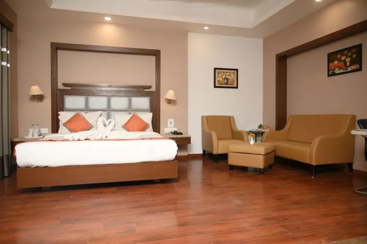1 Bedroom Luxury Suite