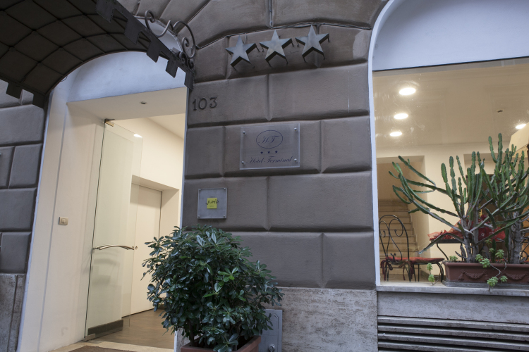 Hotel TerminalOver view