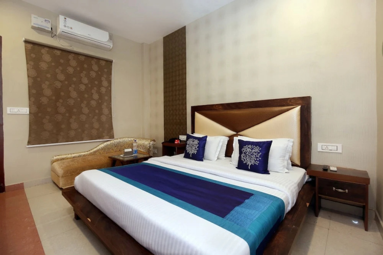 Satkar Hotel