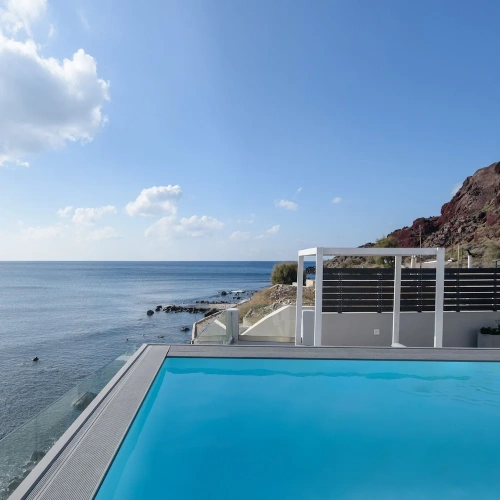 Villa with balcony and seafront