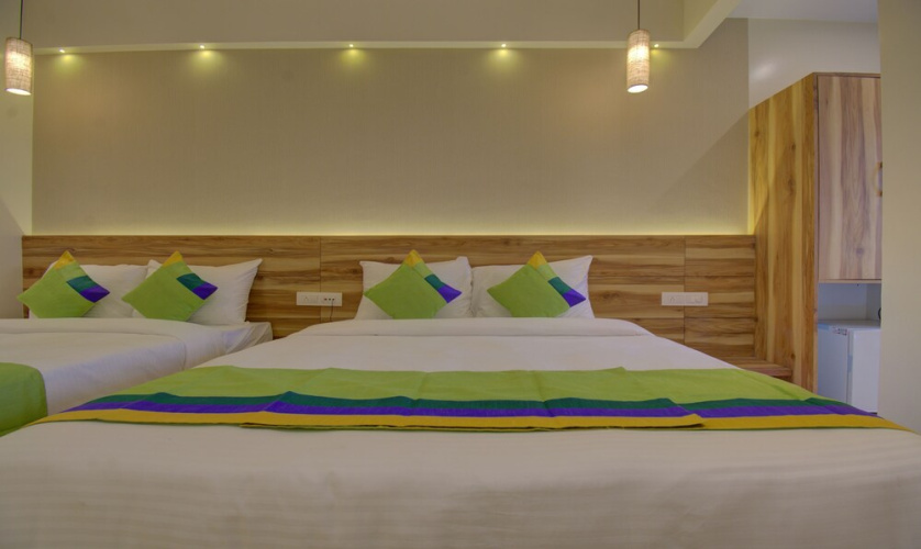 Hotel Amisha International by Treebo