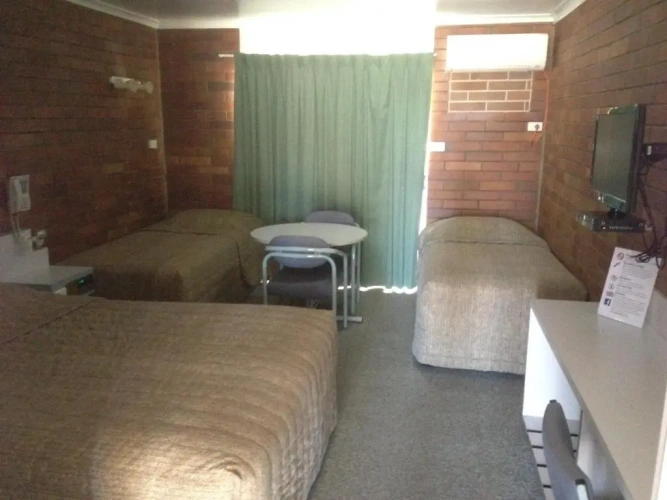 Standard Quadruple room