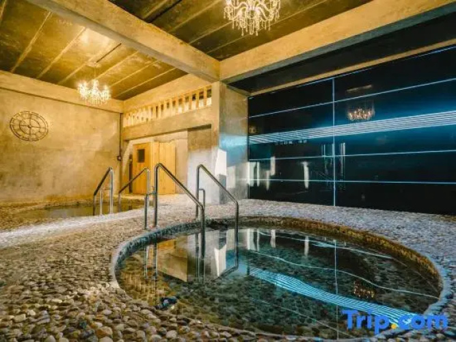 Black Bears resort and onsen