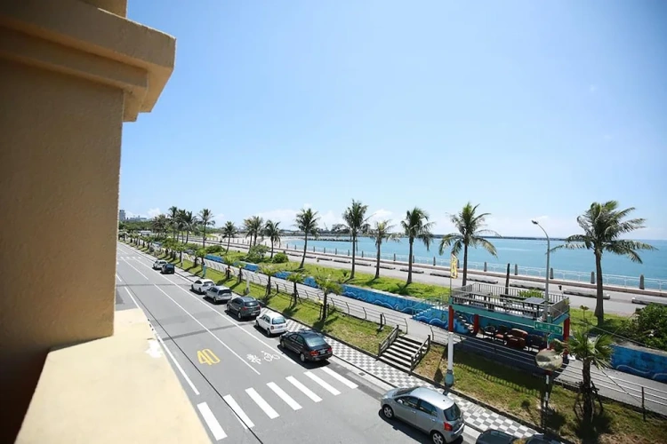 Deluxe Quadruple room with balcony and with ocean view