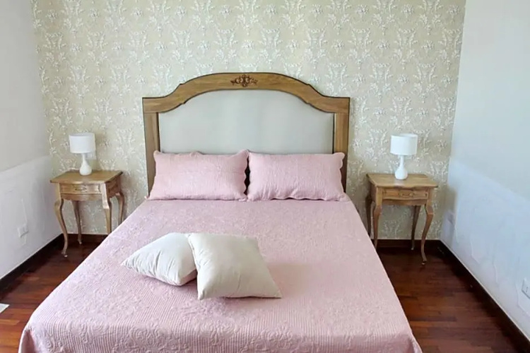 Partenope's house