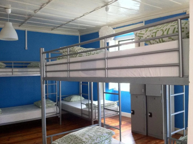 Alface Hostel