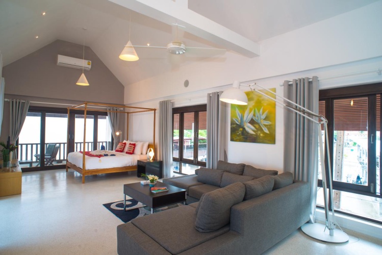 2 Bedrooms Double Suite with ocean view