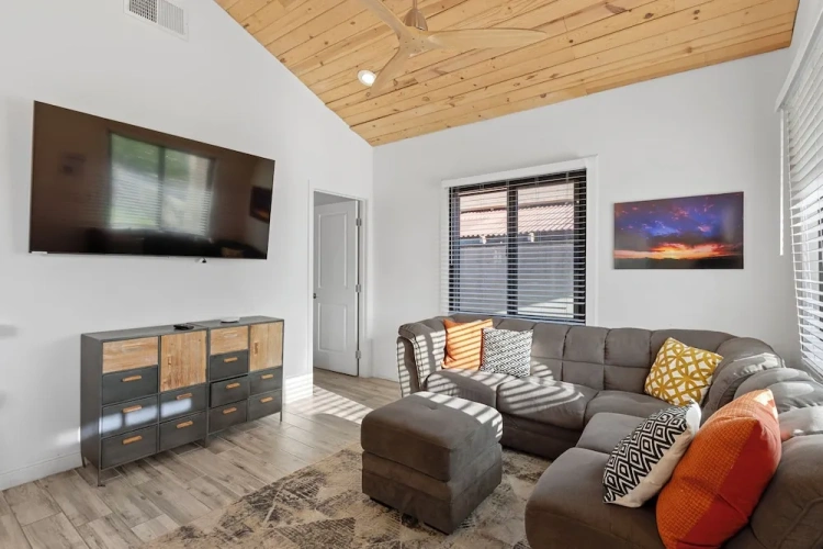 Deluxe Cottage