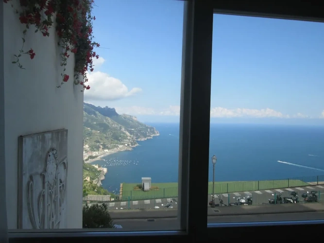 Deluxe Double room with balcony and with sea view