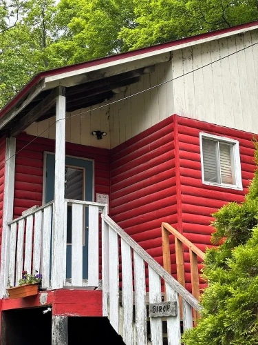 3 Bedrooms Family Cottage with lake view