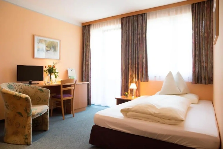 Superior Single room with balcony
