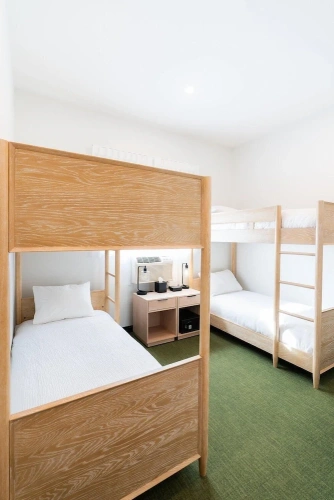 3 Bedrooms Premium Suite with mountain view