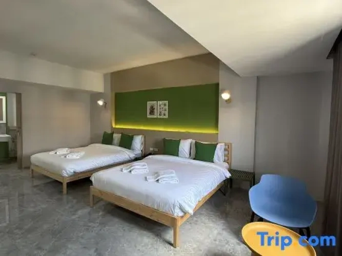 Superior Quadruple room