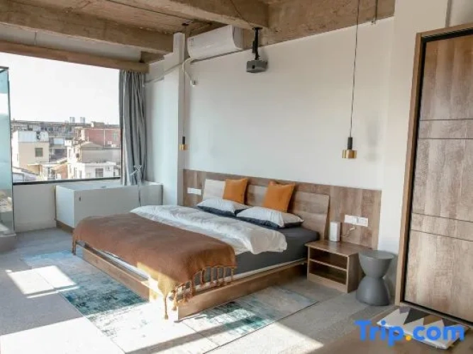 Suite with view