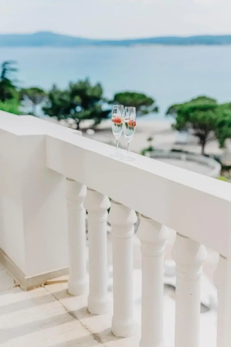 Deluxe Double room with balcony and with sea view