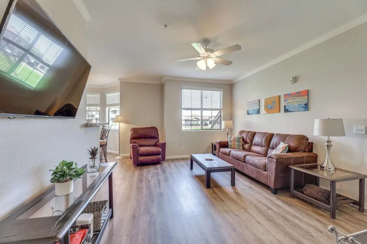 First-floor Condo w/ Pool Access in Mesa!