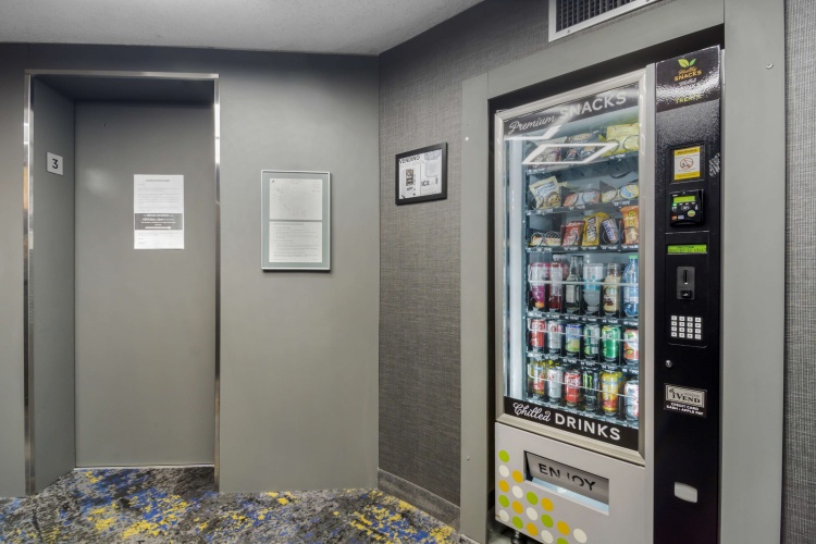 Best Western Premier Chateau Granville Hotel & Suites & Conf photo 13