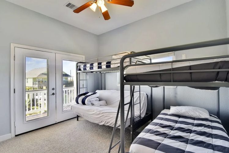 Serenity 3921 - 3 Br Home