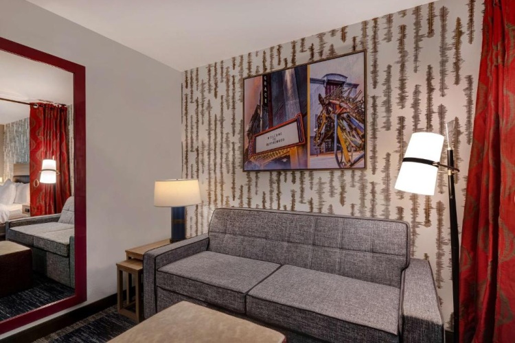 Double Suite